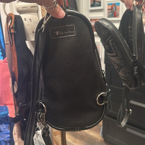 ✨SOLD✨HCC bum pack Pendleton - Picture 5 of 6